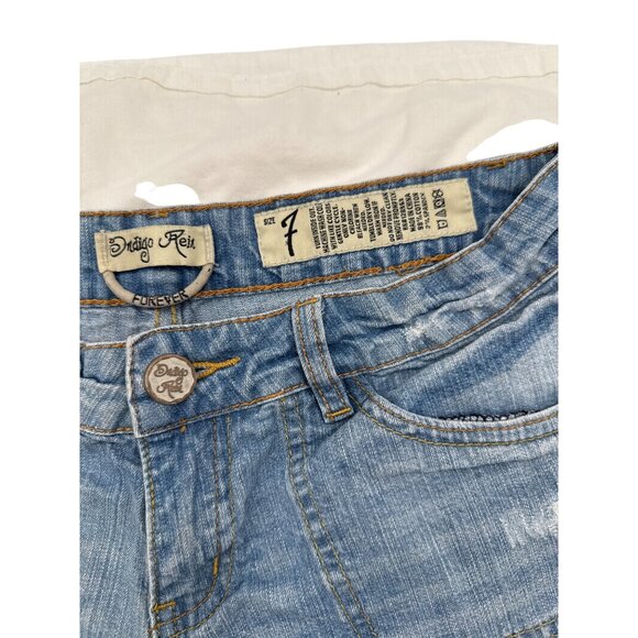 Indigo Rein `SIZE 7 Distressed Jean Shorts Frayed Hem Embroidered Pocket Details - Picture 5 of 7